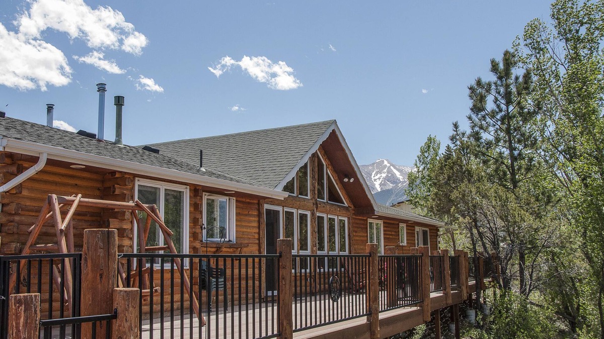 Buena Vista House | Brock Haus Log Home on Cottonwood Creek - Truly Magnificent!