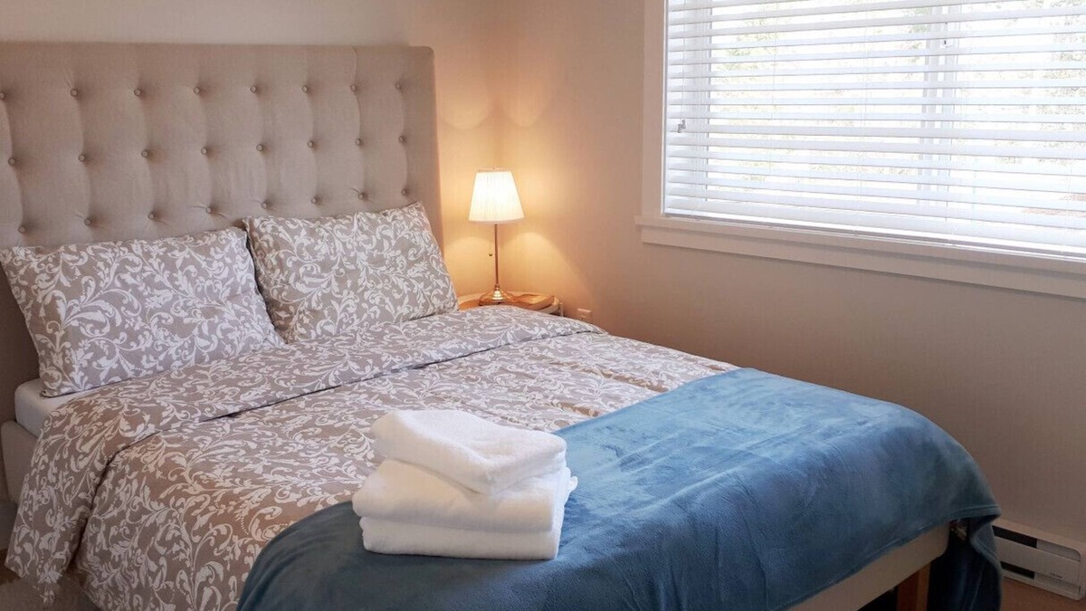 Sooke House | Broomhill Getaway Suite