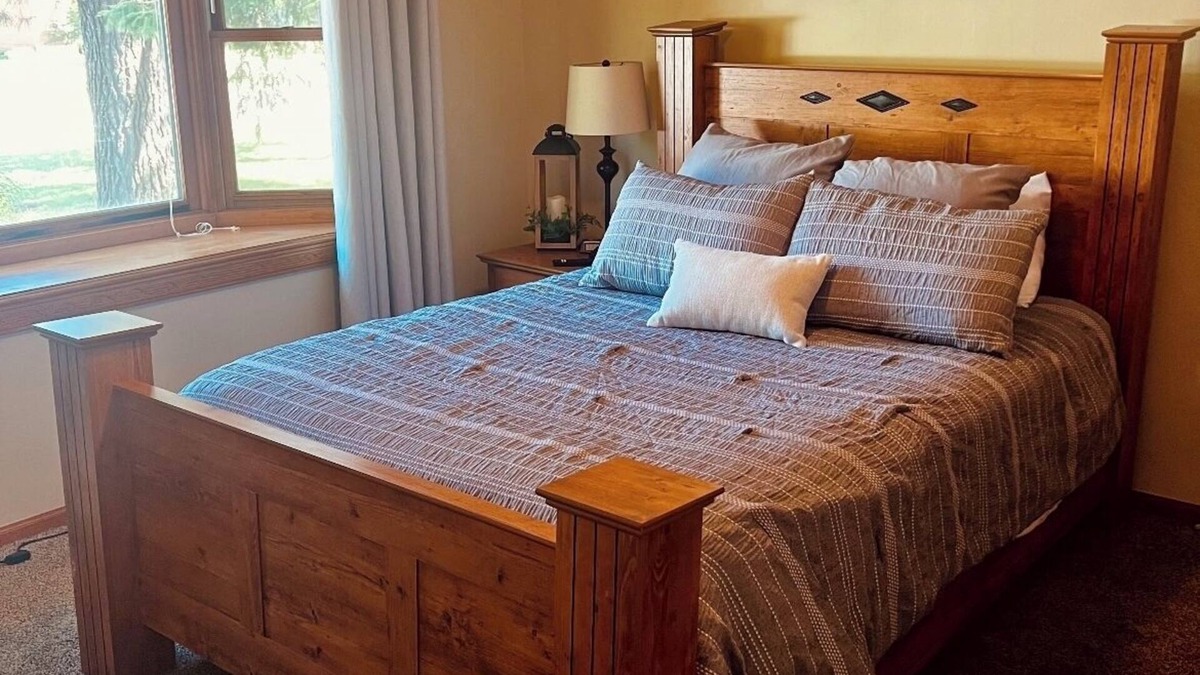 Shawano House | Brothers lake drive cottage