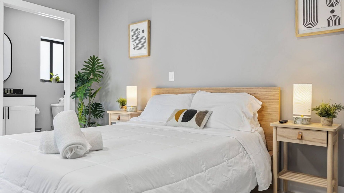 Liberty City Condo | Brown House