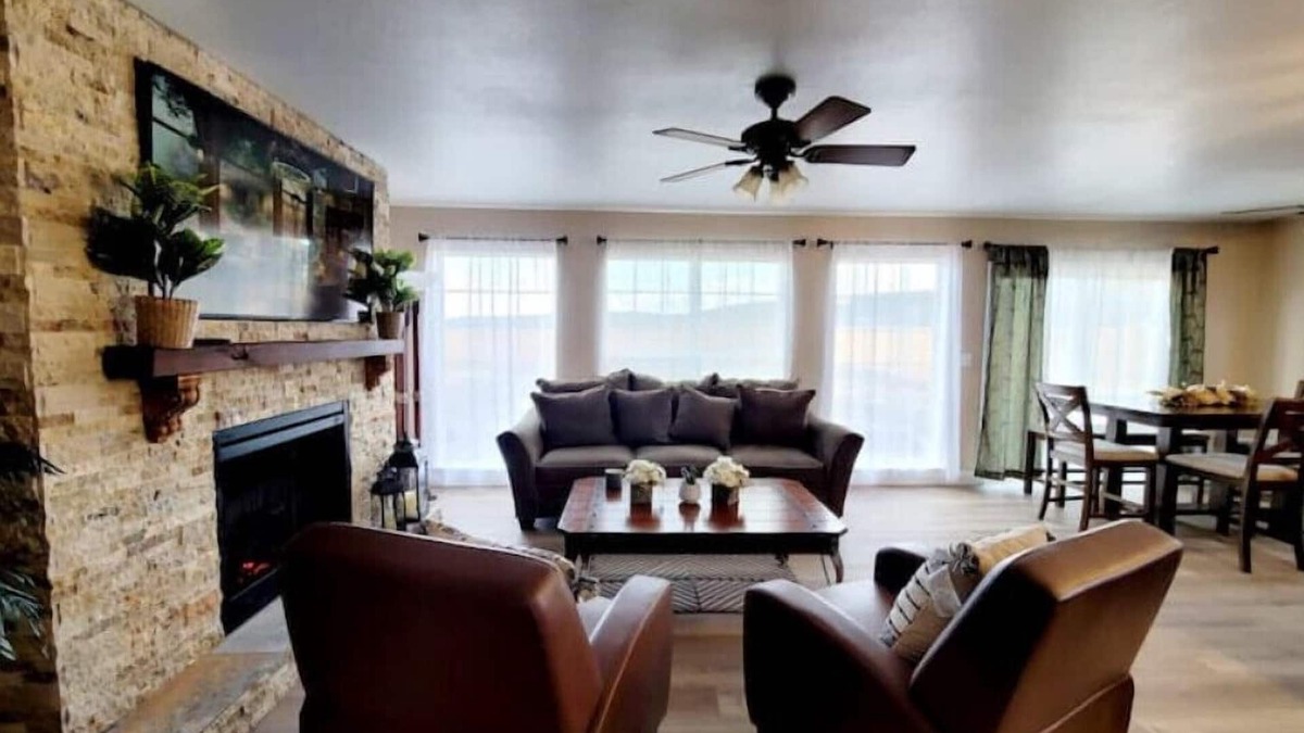 Panguitch Cottage | Bryce Canyon Cottage! Just a few of mins away.