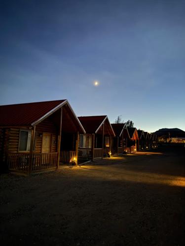 Tropic House | Bryce Canyon Log Cabins
