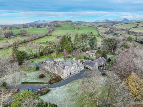 Criccieth House | Bryn-Hir-Mawr