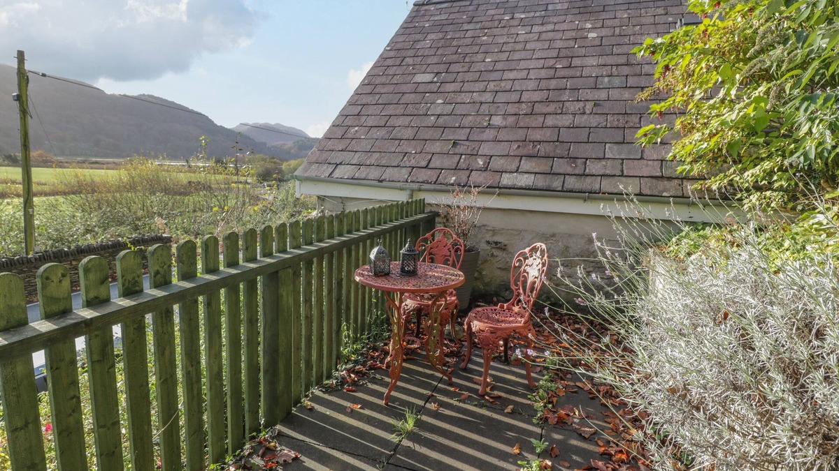 Penmaenpool Cottage | Bryn Melyn Artist's Cottage