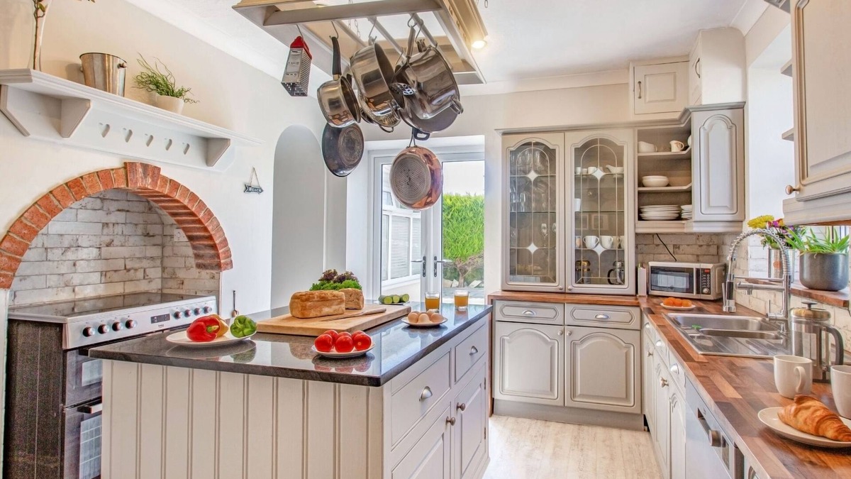 Nefyn Cottage | Bryn Rhosyn