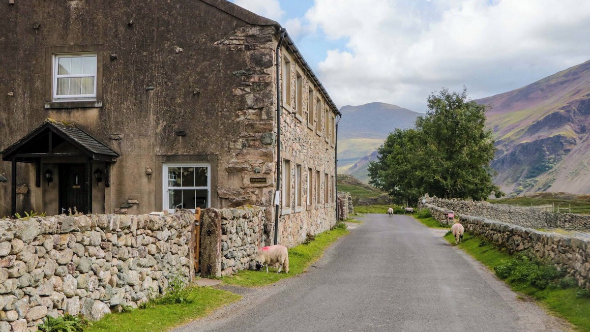 Nether Wasdale Cottage | BUCKBARROW, pet friendly, character holiday cottage in Eskdale Valley