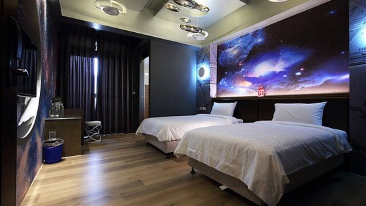 Xincheng Bed & Breakfast | Buckingham Palace B&B