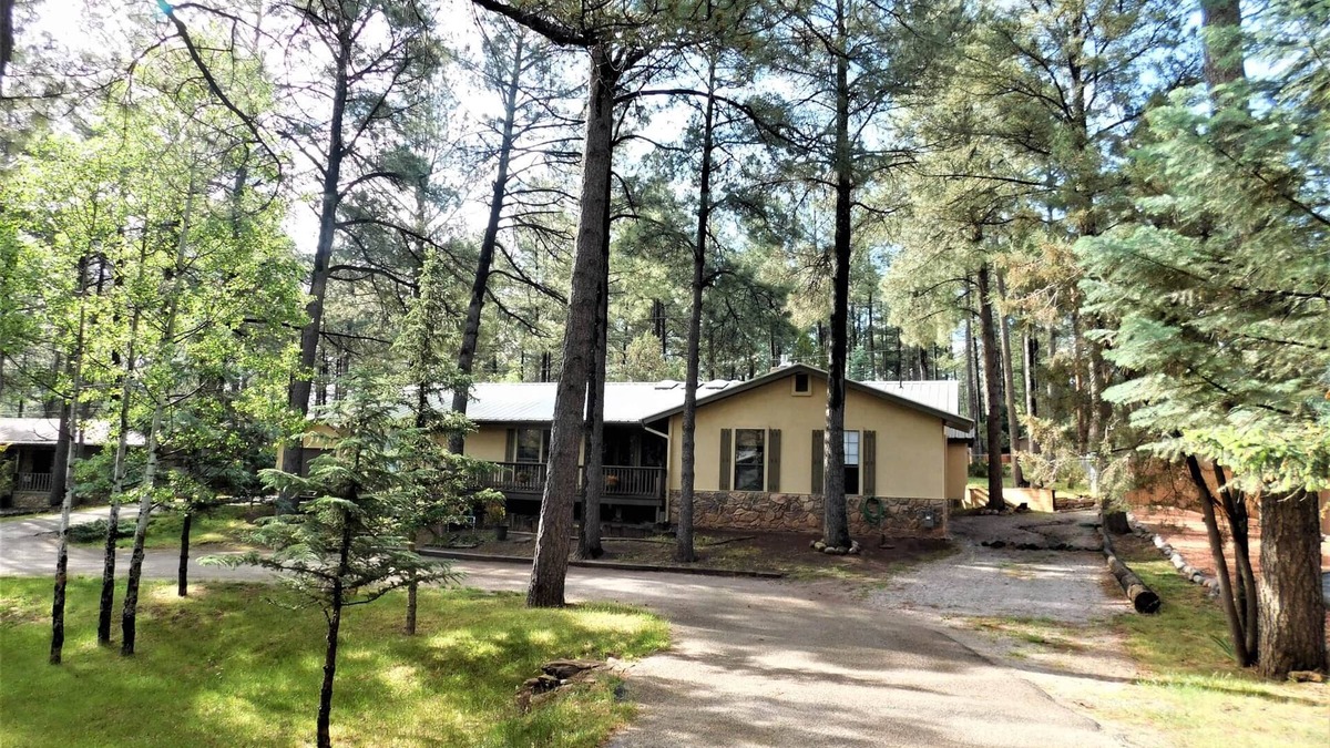 Ruidoso House | Buckner Bunkhouse (Sleeps up to 24)