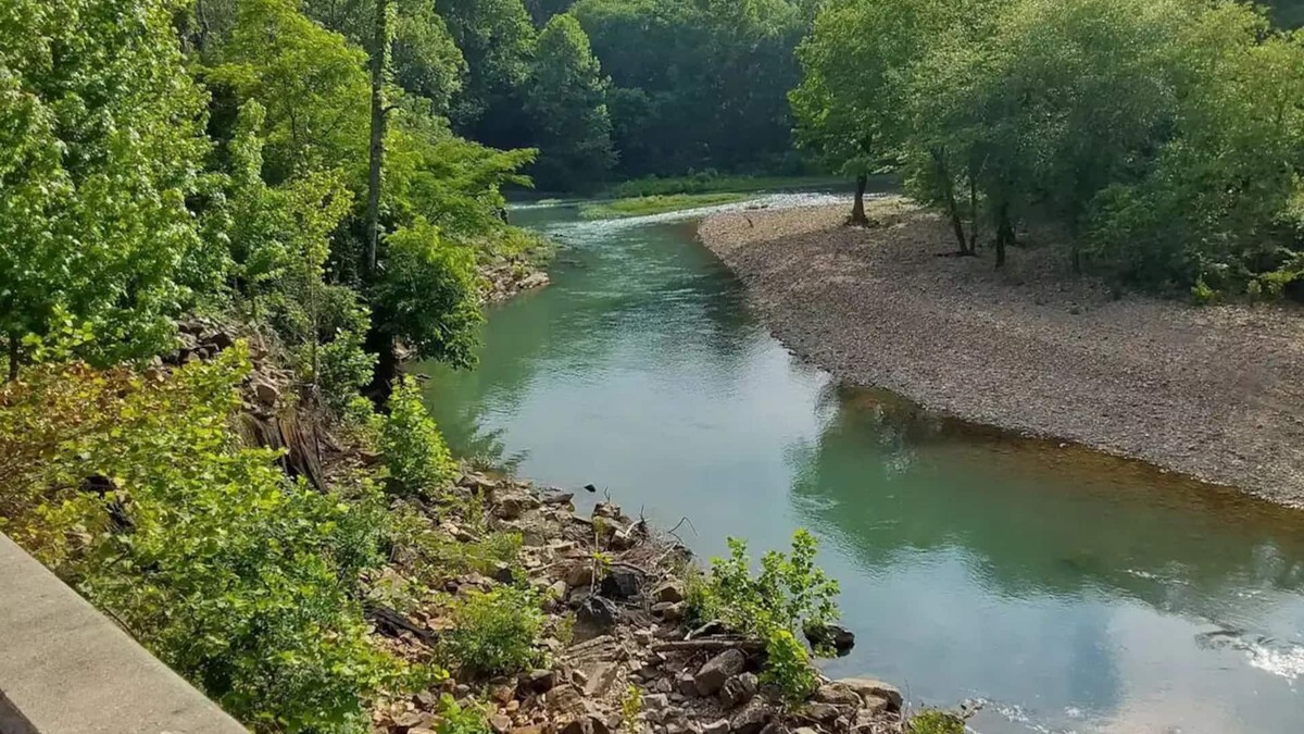 Caddo Gap Cabin | Bucks Ridge Cabin on the South Fork Creek of the Caddo River