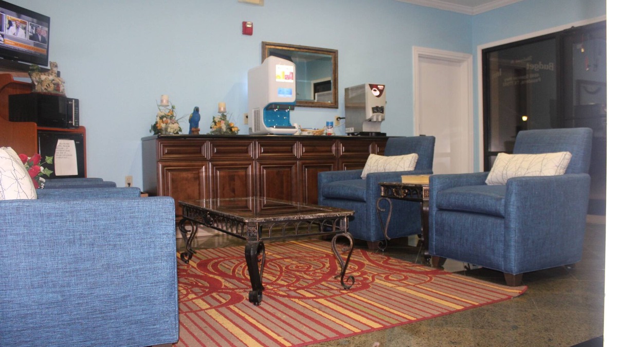 Pasadena Hotel | Budget Inn