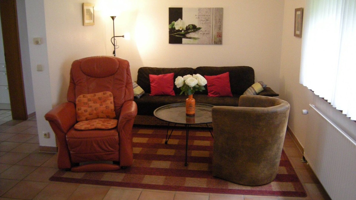 Dipperz House | Bungalow '23' with Shared Garden and Wi-Fi