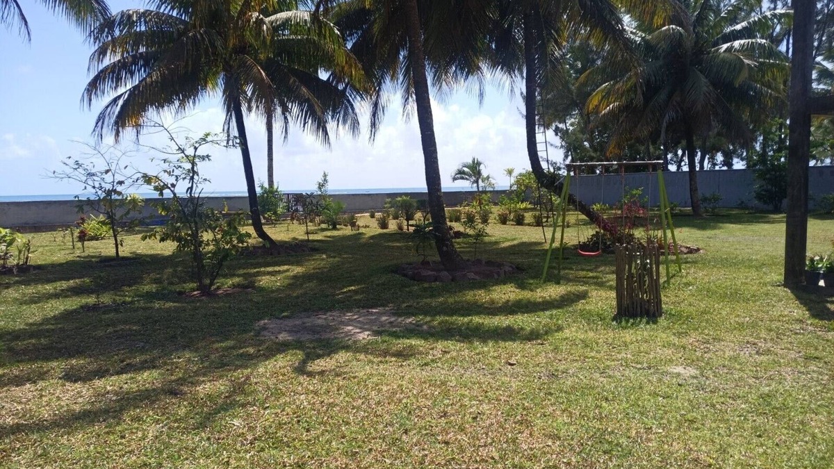 Foulpointe House | Bungalow 6 à 8 Personnes sur la Plage de Foulpointe