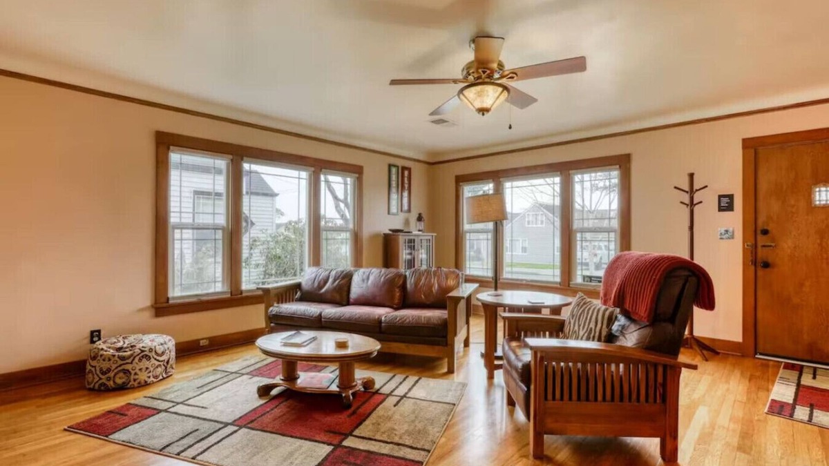 Eureka Apartment | Bungalow at Buhne Terrace