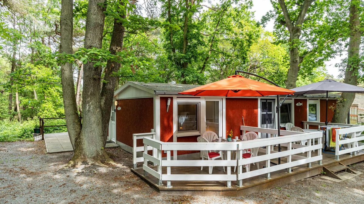 Bakenberg House | Bungalow 'Bungalow Uschi - Bgl 29' with Private Terrace and Wi-Fi