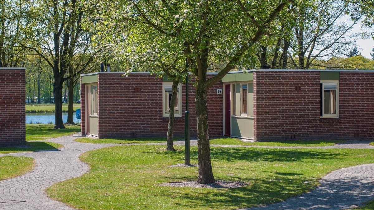 Arcen House | Bungalow in Green Haven of the Netherlands