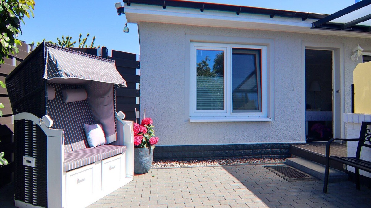 Neubukow House | Bungalow in Neubukow mit Terrasse und Garten