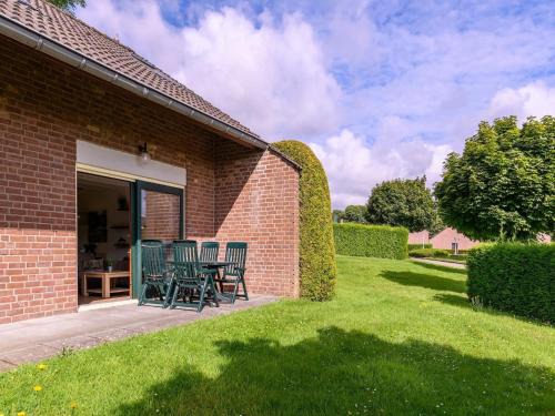 Vijlen House | Bungalow in Reevallis near Scenic Hills