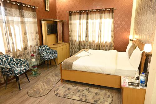 Kempty Range House | Burans Breeze