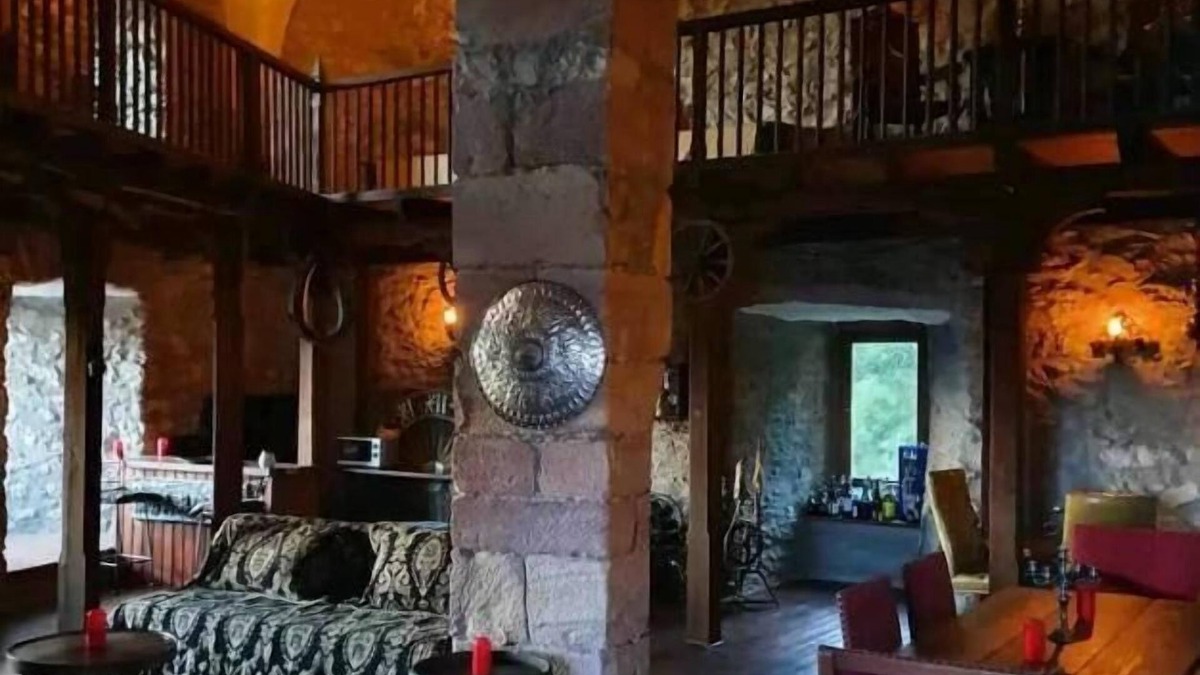 Wetzlar Other | Burg Hermannstein - Rittersaal