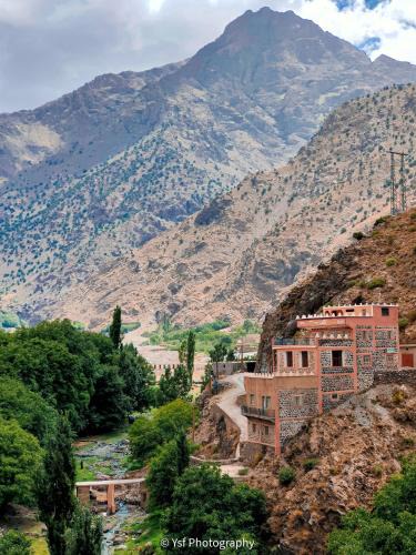 Aroumd House | Burj toubkal