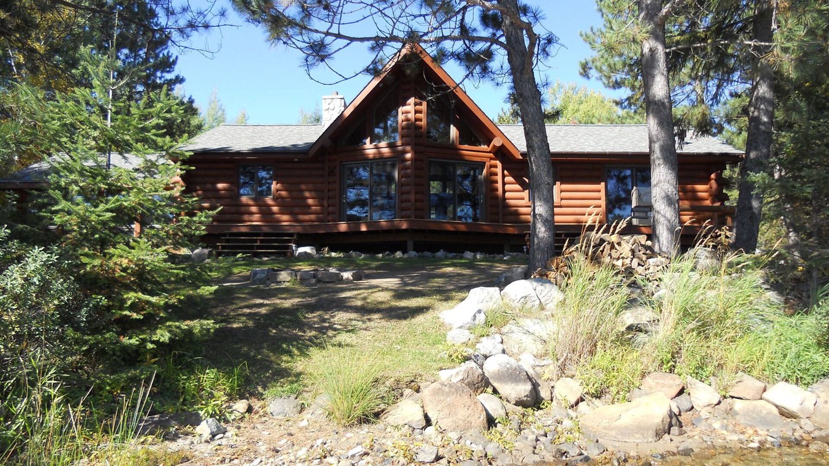 Ely House | Burntside Lake-Home, Cabin & Sauna, Come & Enjoy The Serenity, Beauty & Wildlife