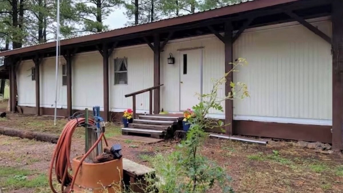 Alpine House | Burrell's Alpine Getaway