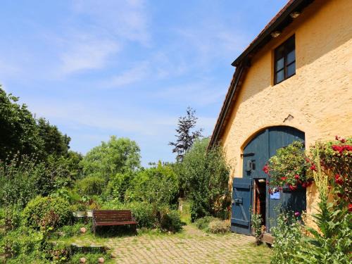 Neu Bartelshagen Apartment | Buschenhagen Rustic Getaway