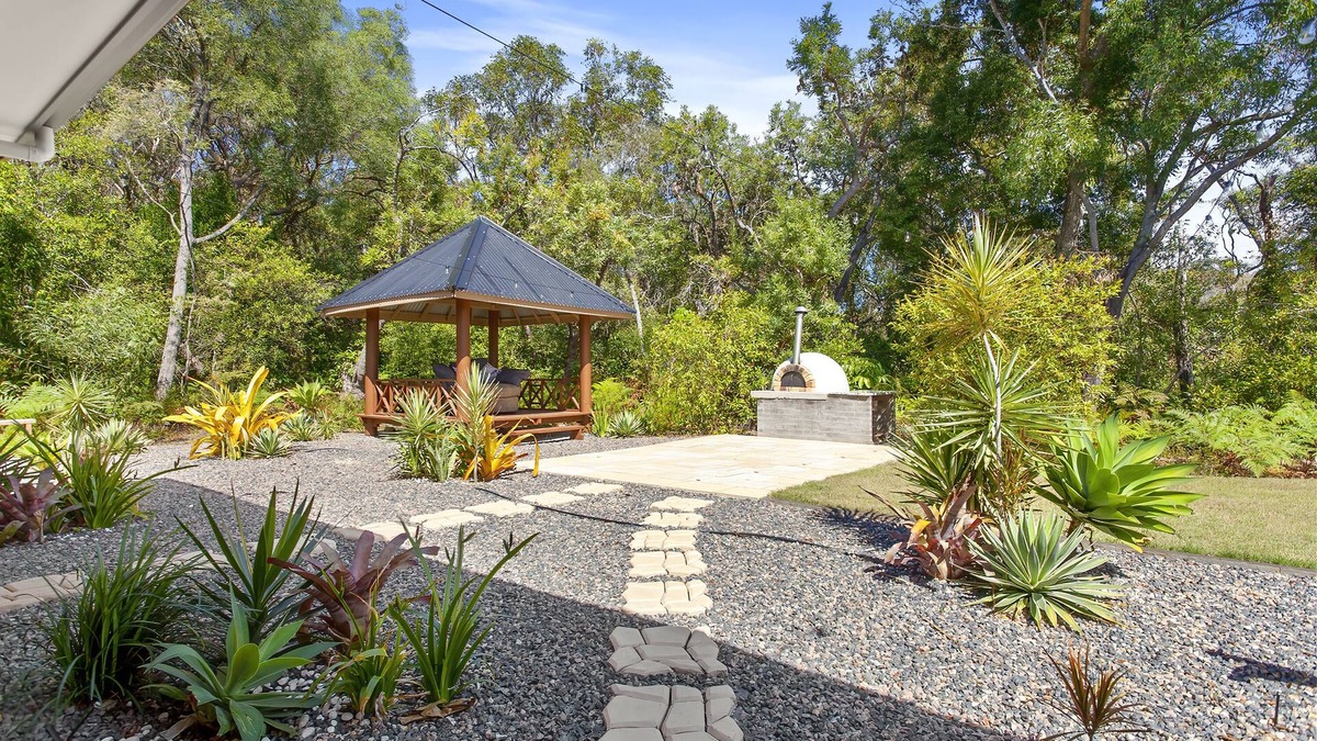 Ningi House | BUSH RETREAT!