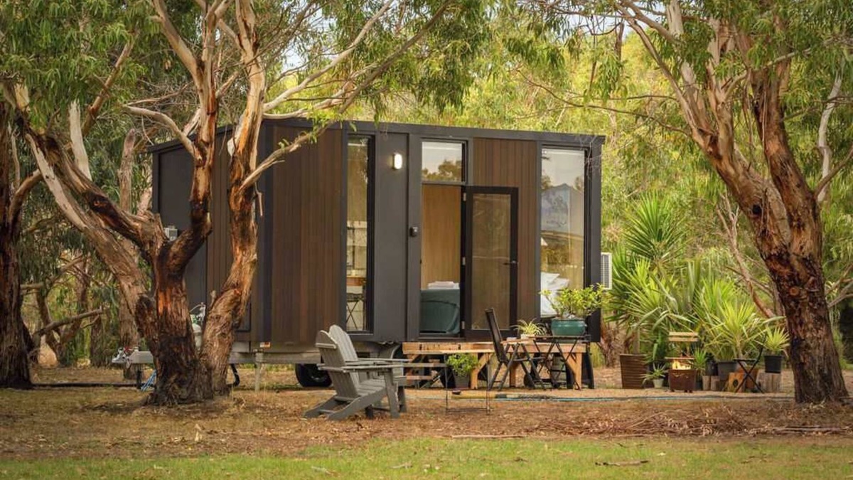 Bolwarra House | Bush Serenity by the Sea by Tiny Away