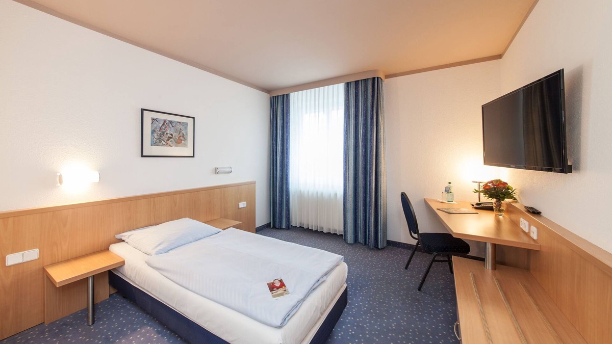 Klein Gaglow House | Business Einzelzimmer 2 - Novum Hotel am Seegraben