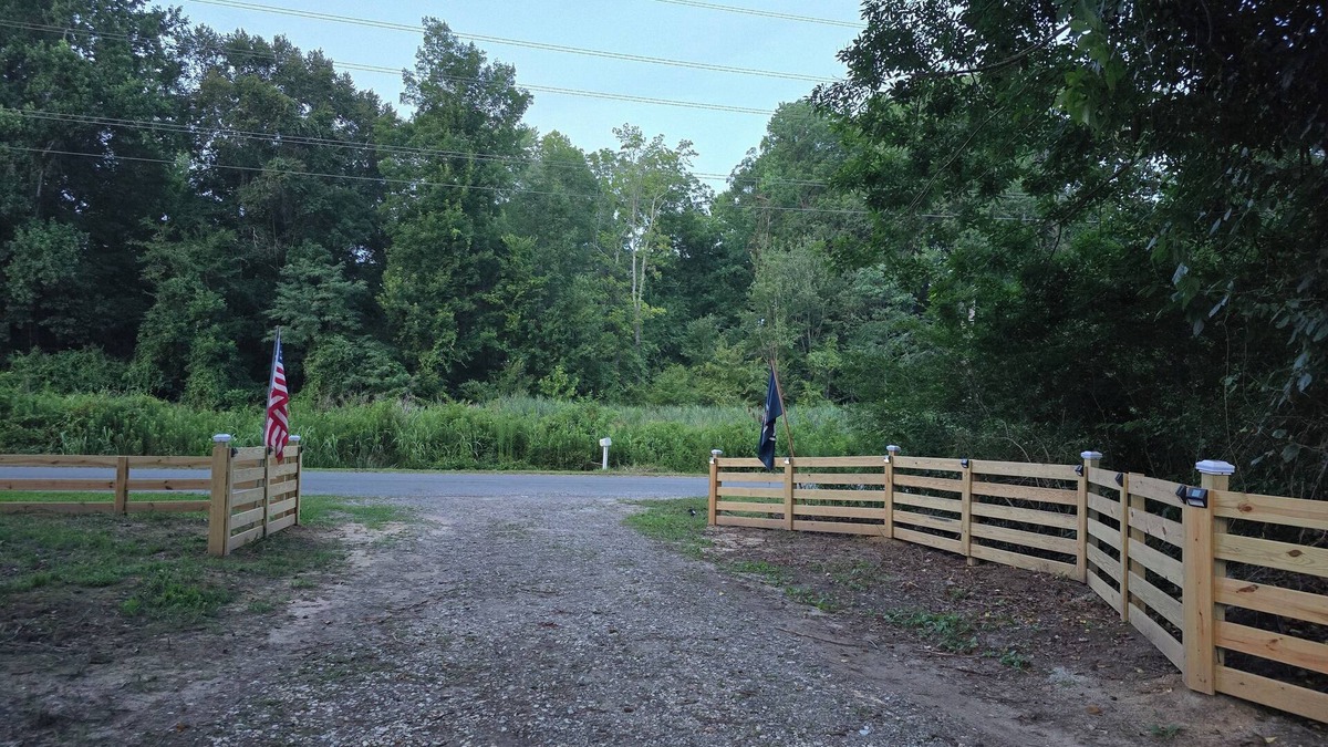 Lackey House | Buskey's Cozy Haven Williamsburg.5 Minutes from Busch Gardens and Water Country