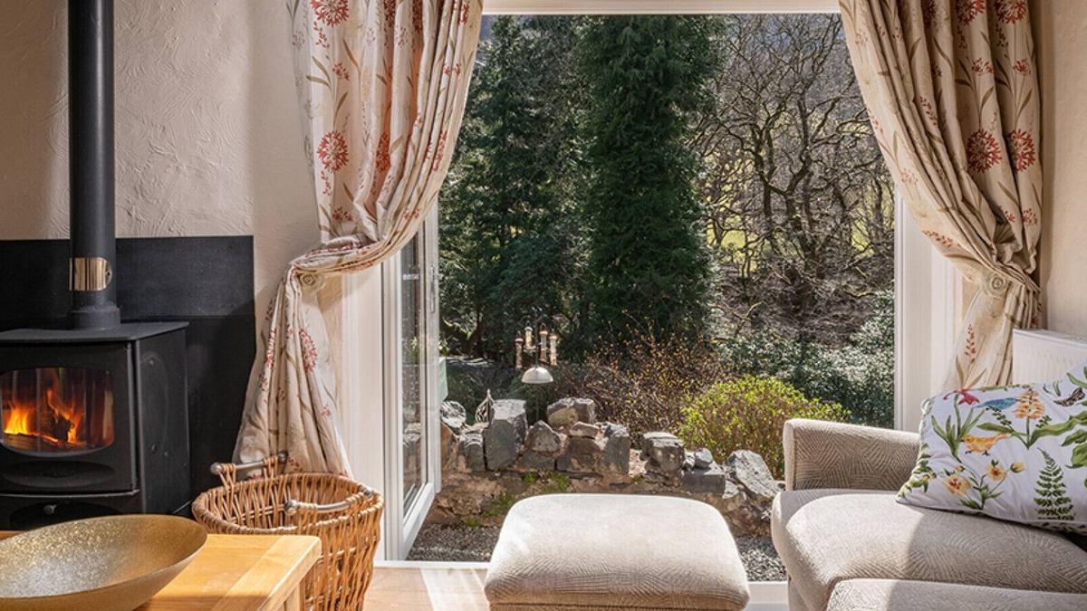 Trefriw Cottage | Butterfly Cottage - Two Bedroom Cottage, Sleeps 4