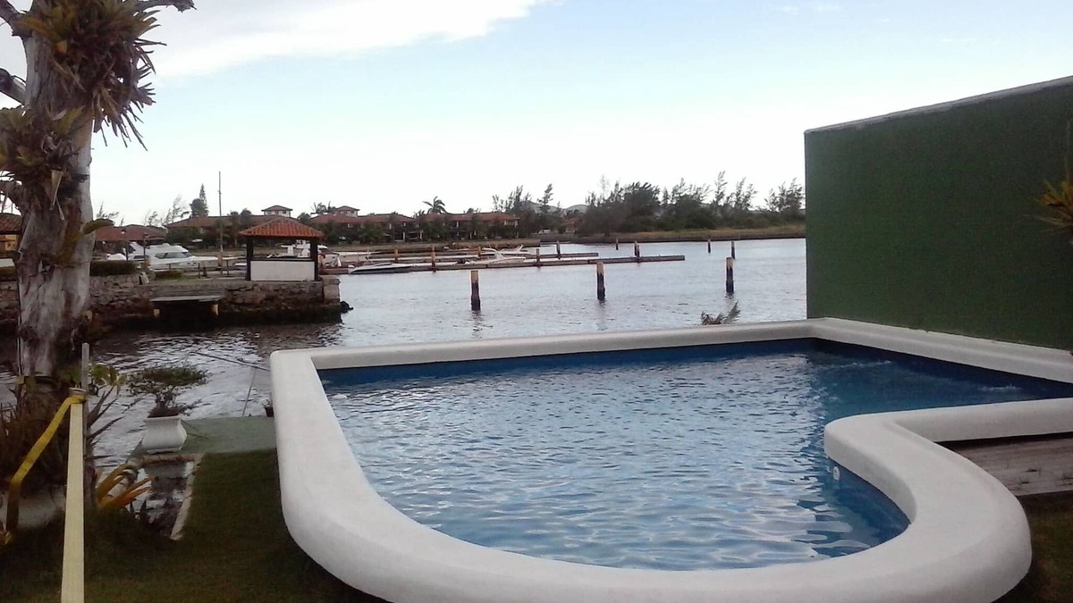 Marina House | Buzios Suite on the Marina Canal