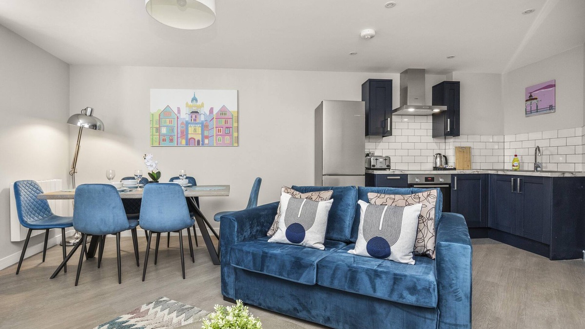 Brighton City Centre Apartment | Buzzing Brighton Apartments | By My Getaways