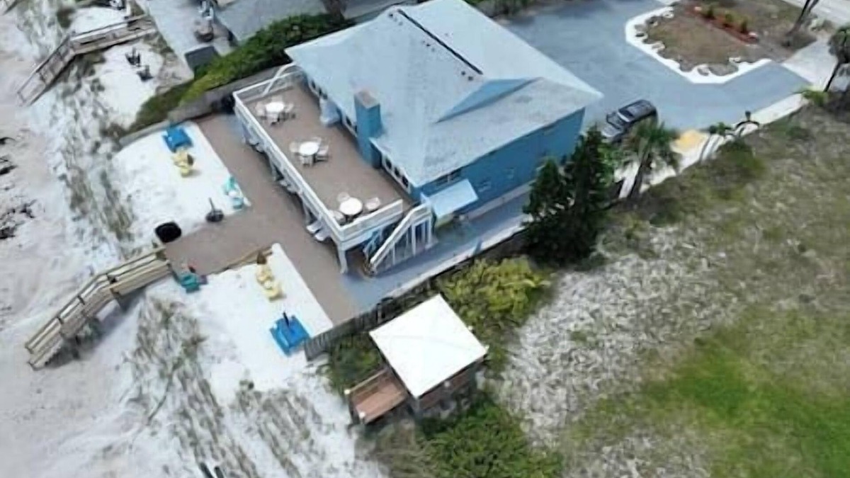 Floridana Beach House | BV Paradise - 3 Units, 1 House