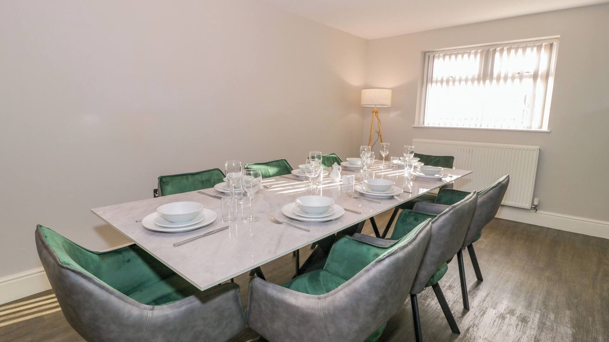 Talybont Cottage | BWTHYN Y MOR, pet friendly, country holiday cottage in Tal-Y-Bont