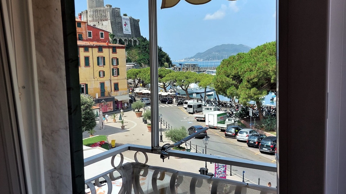 Lerici Apartment | Cà da Bruna - Seafront Apartment in the Center
