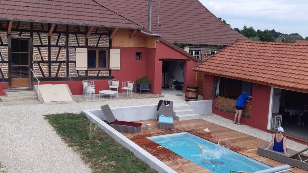 La Chapelle-Saint-Sauveur House | Côté Piscine - LA CHAPELLE SAINT SAUVEUR