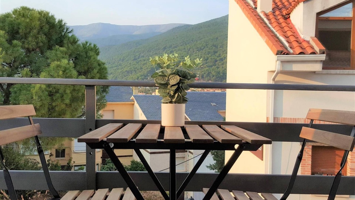 La Adrada Apartment | c3 Casa del Castillo by Naturadrada