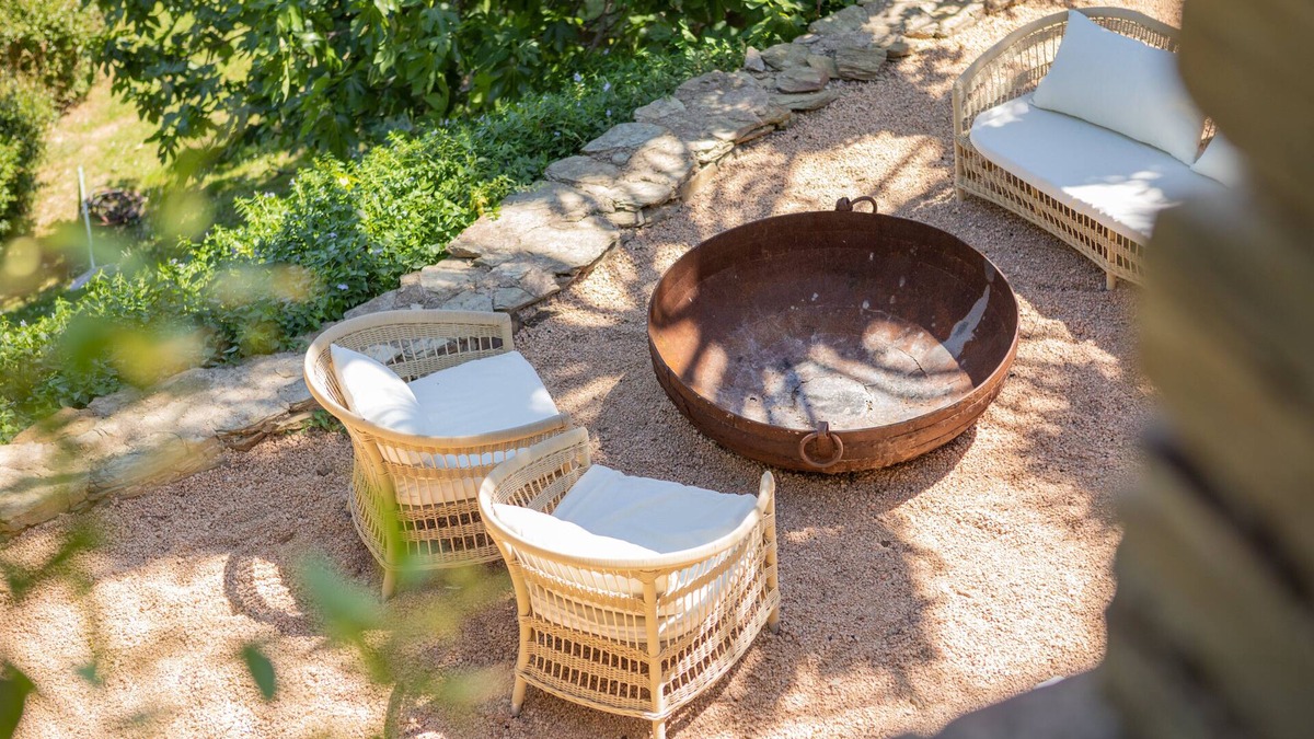 Cruilles Monells I Sant Sadurn Hotel | Can Font de Muntanya