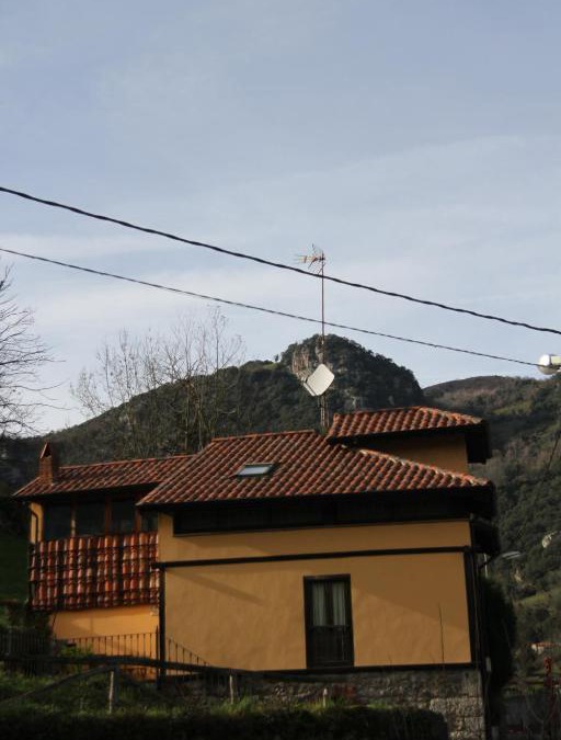 Proaza House | Ca María Fayas