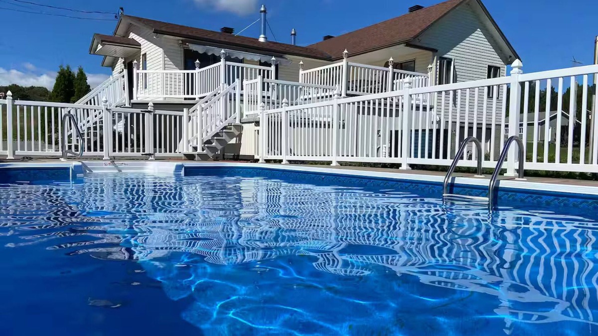 St-Francois-de-l'Ile-d'Orleans House | Head to Île d'Orléans