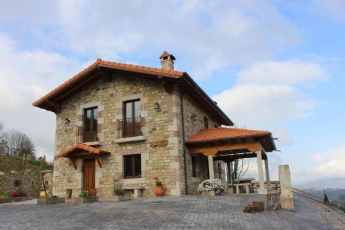 Selaya House | CABAÑA DE LA ABUELA DE SELAYA