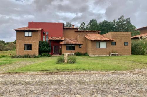 Tapalpa House | Cabaña Don Caye