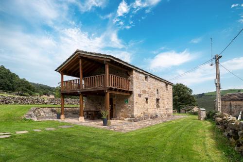 San Pedro del Romeral Ski Chalet | Cabaña Pasiega "Las Suertes"