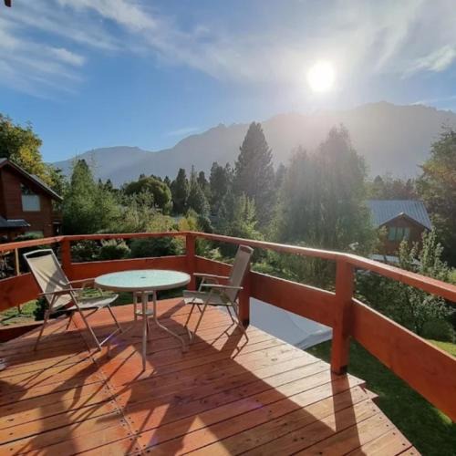 Lago Puelo Cabin | Cabañas El Refugio de Puelo