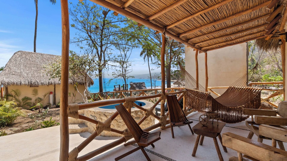 Puerto Vallarta Cabin | Cabañas Panchos Paradise