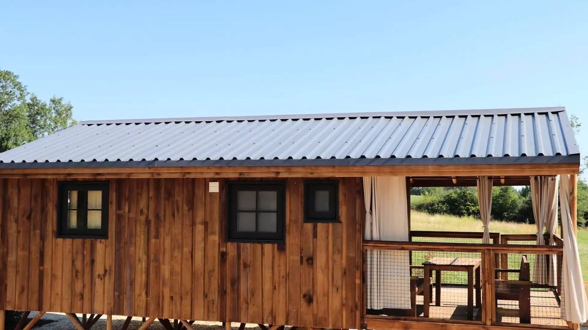 Chisseaux House | Cabane Lodge Familiale (29 m² - 2 bdrms) sleeps 5