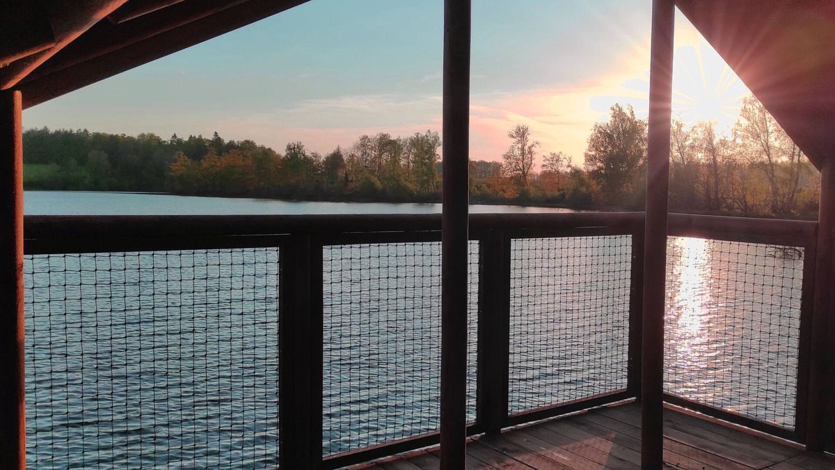 Flayat Ski Chalet | Cabanes Lacustra à L'etang de la Ramade