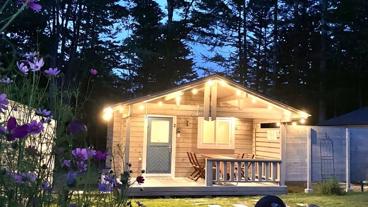 Kita Karuizawa RV Rental | Cabanon mignon Living in a small cabin in the f/Agatsuma County Gunma